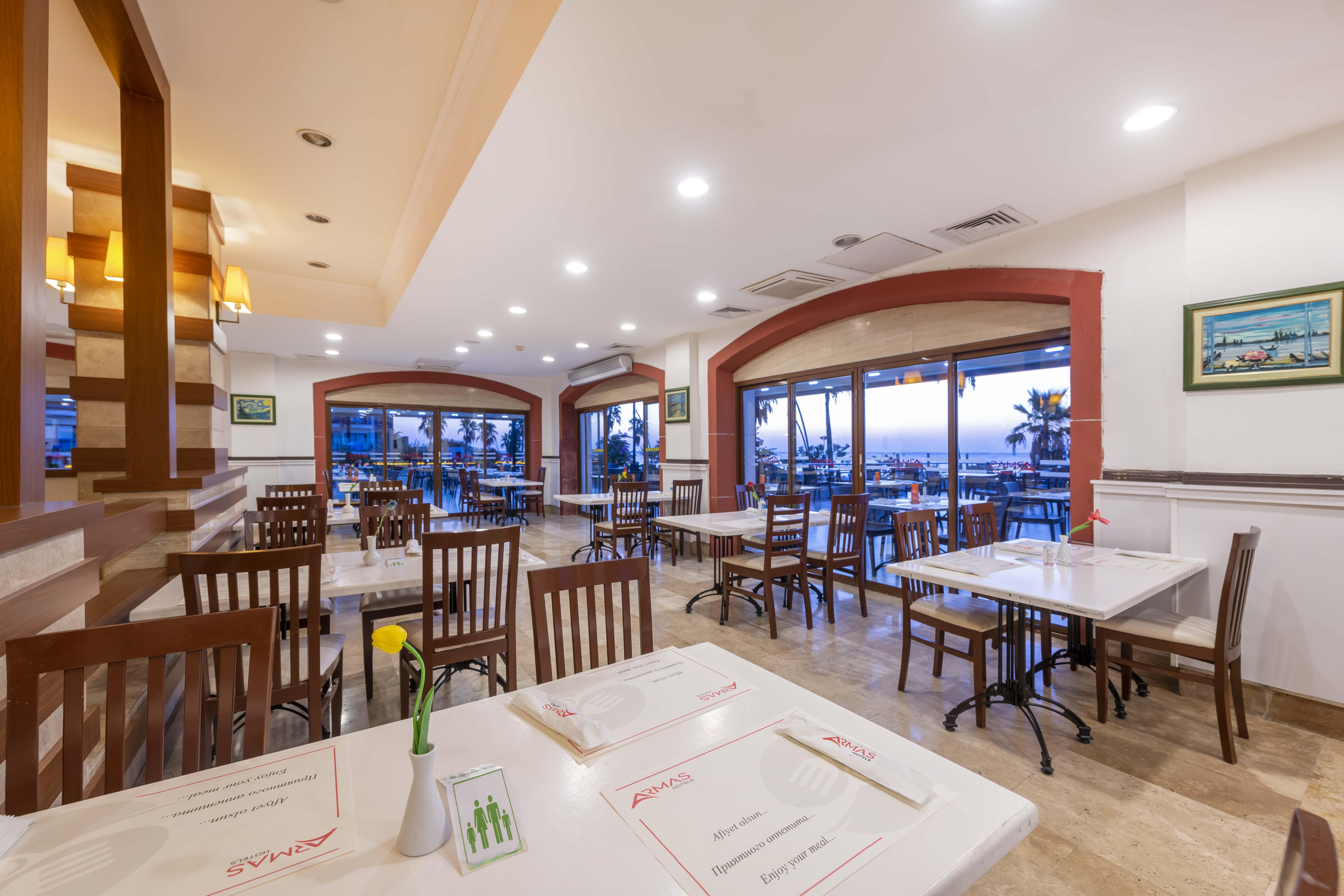 Labada Beach Hotel Camyuva Bagian luar foto