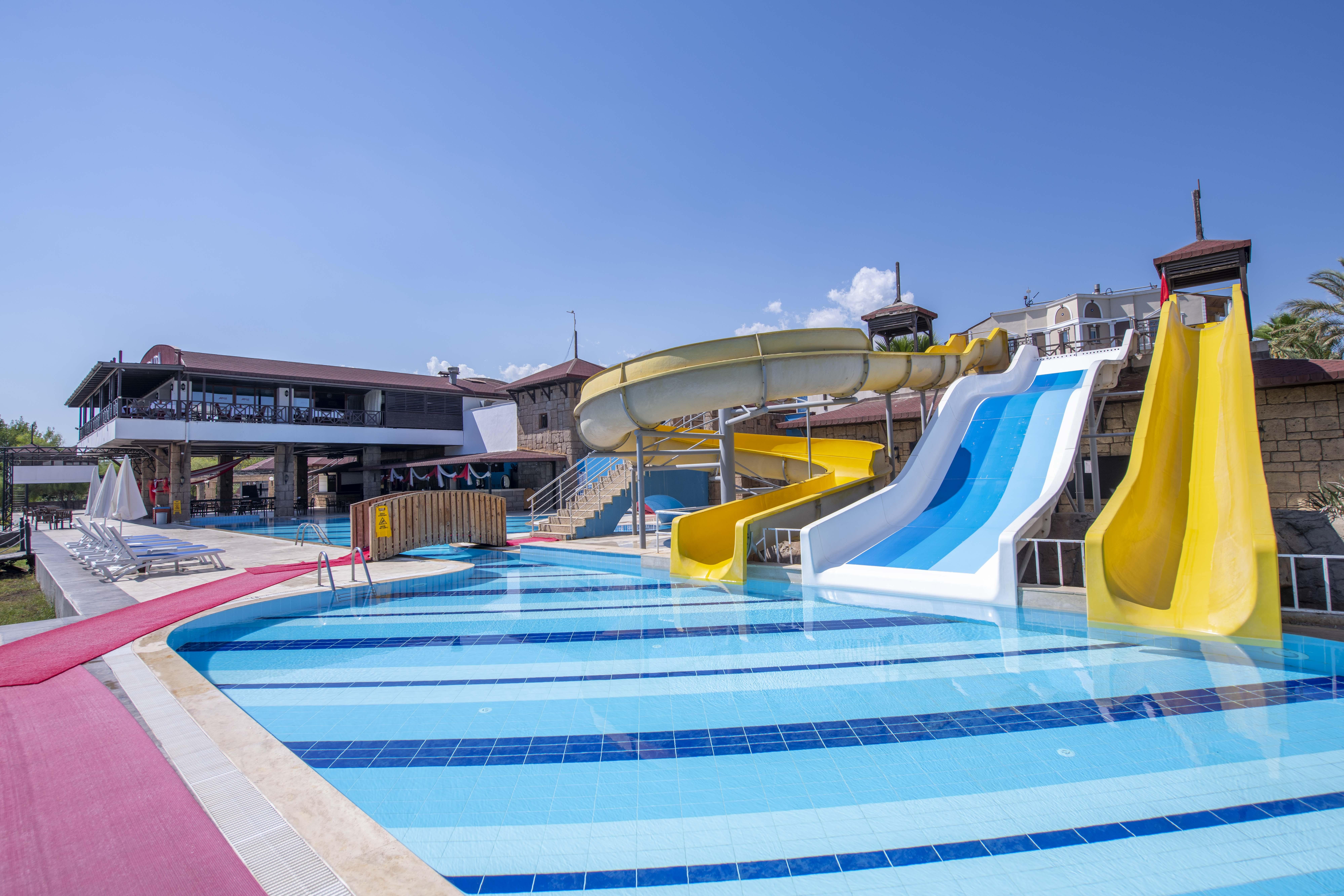 Labada Beach Hotel Camyuva Bagian luar foto