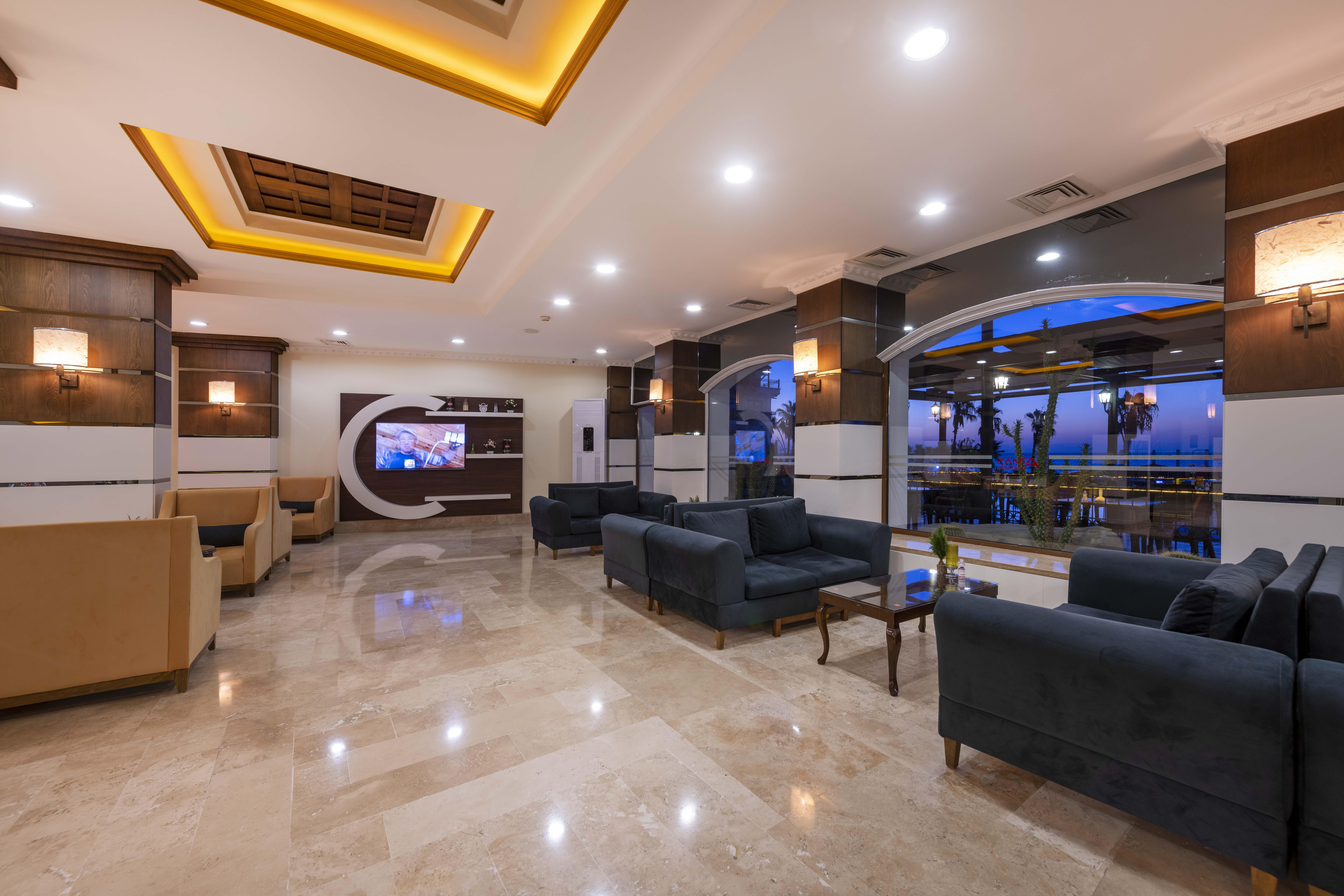 Labada Beach Hotel Camyuva Bagian luar foto