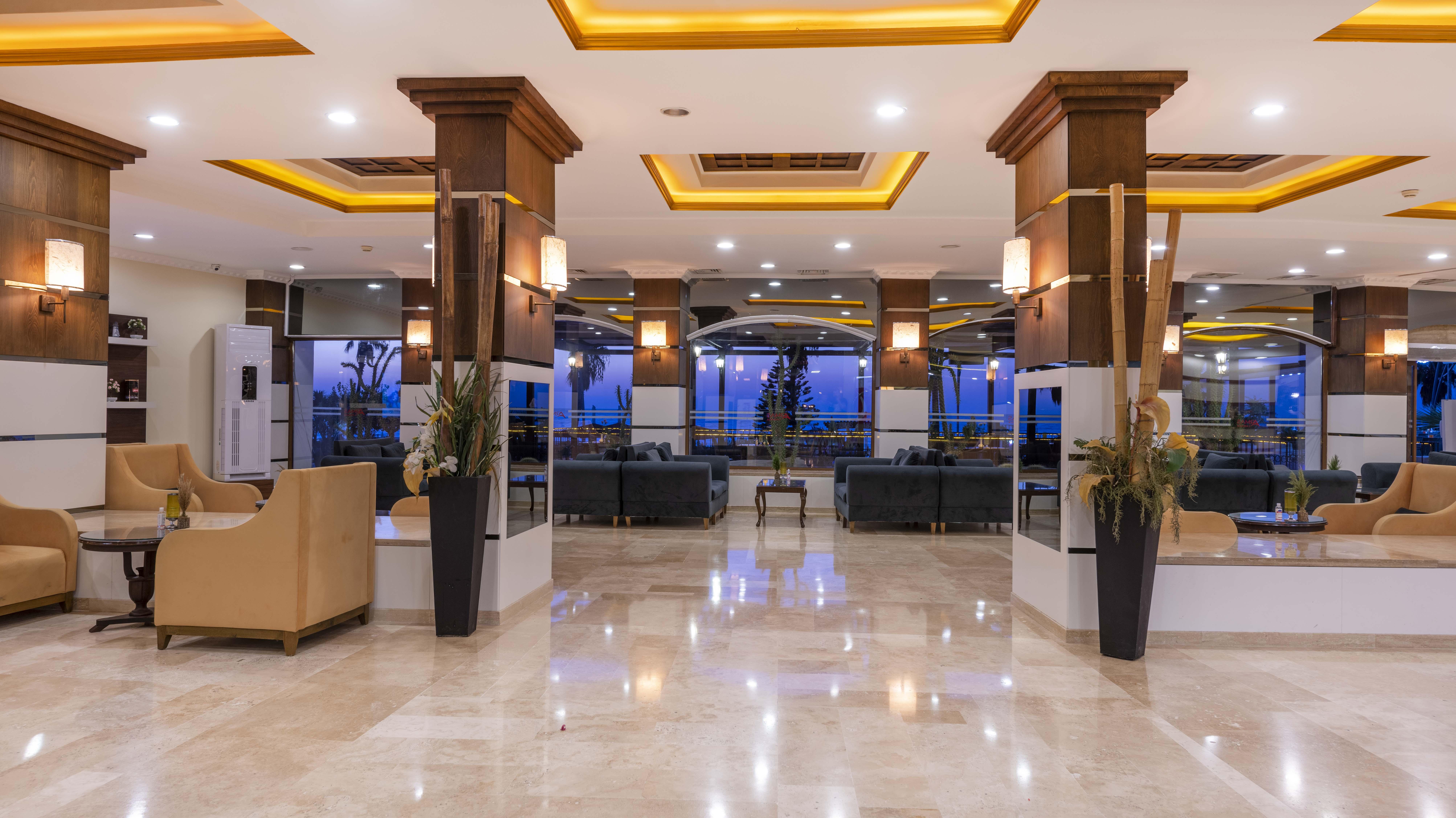 Labada Beach Hotel Camyuva Bagian luar foto