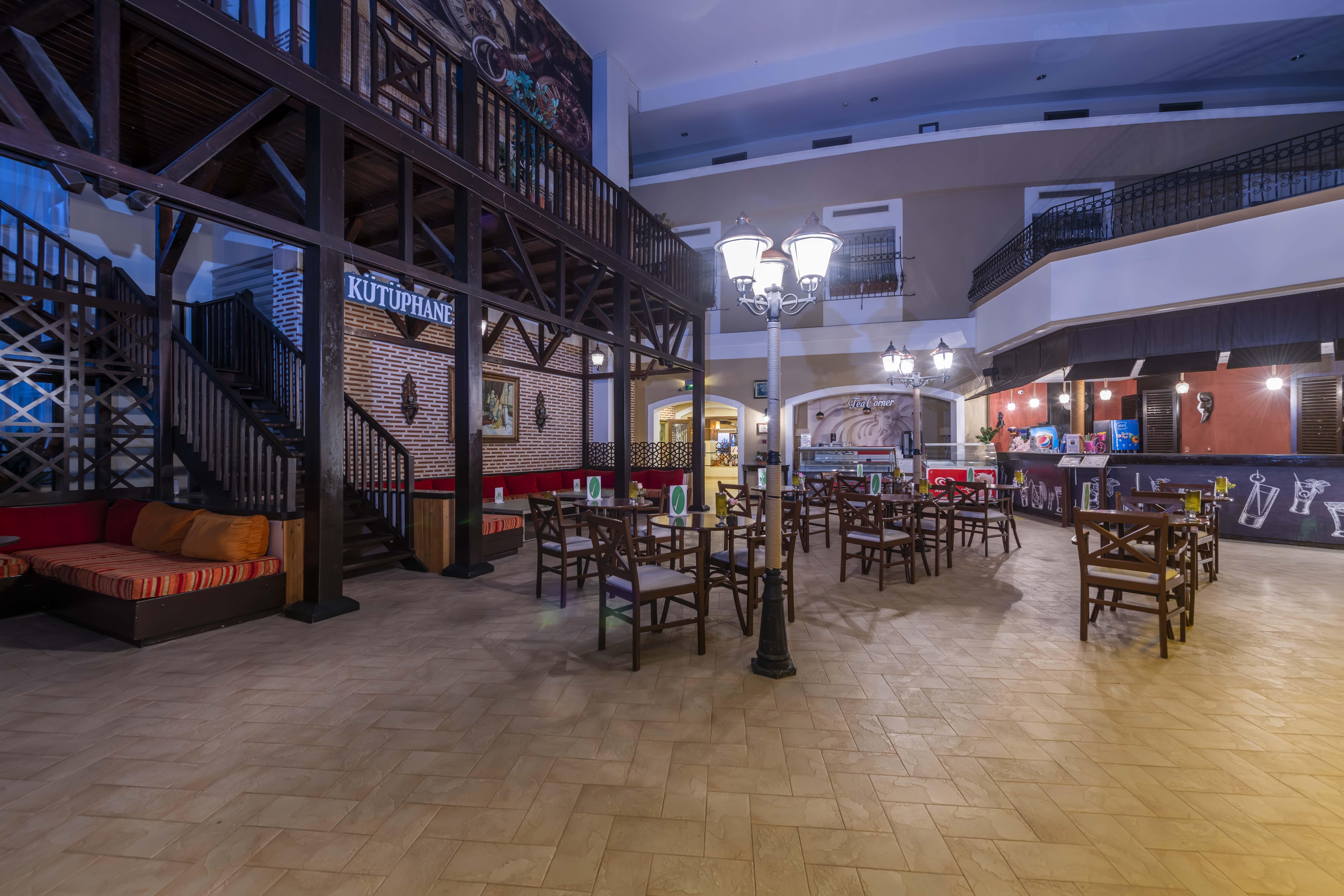 Labada Beach Hotel Camyuva Bagian luar foto